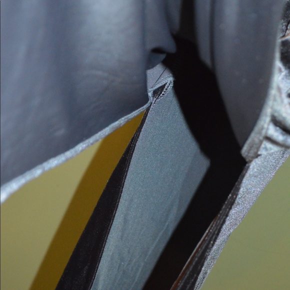 Velvet Formal Gown M - Picture 3 of 10